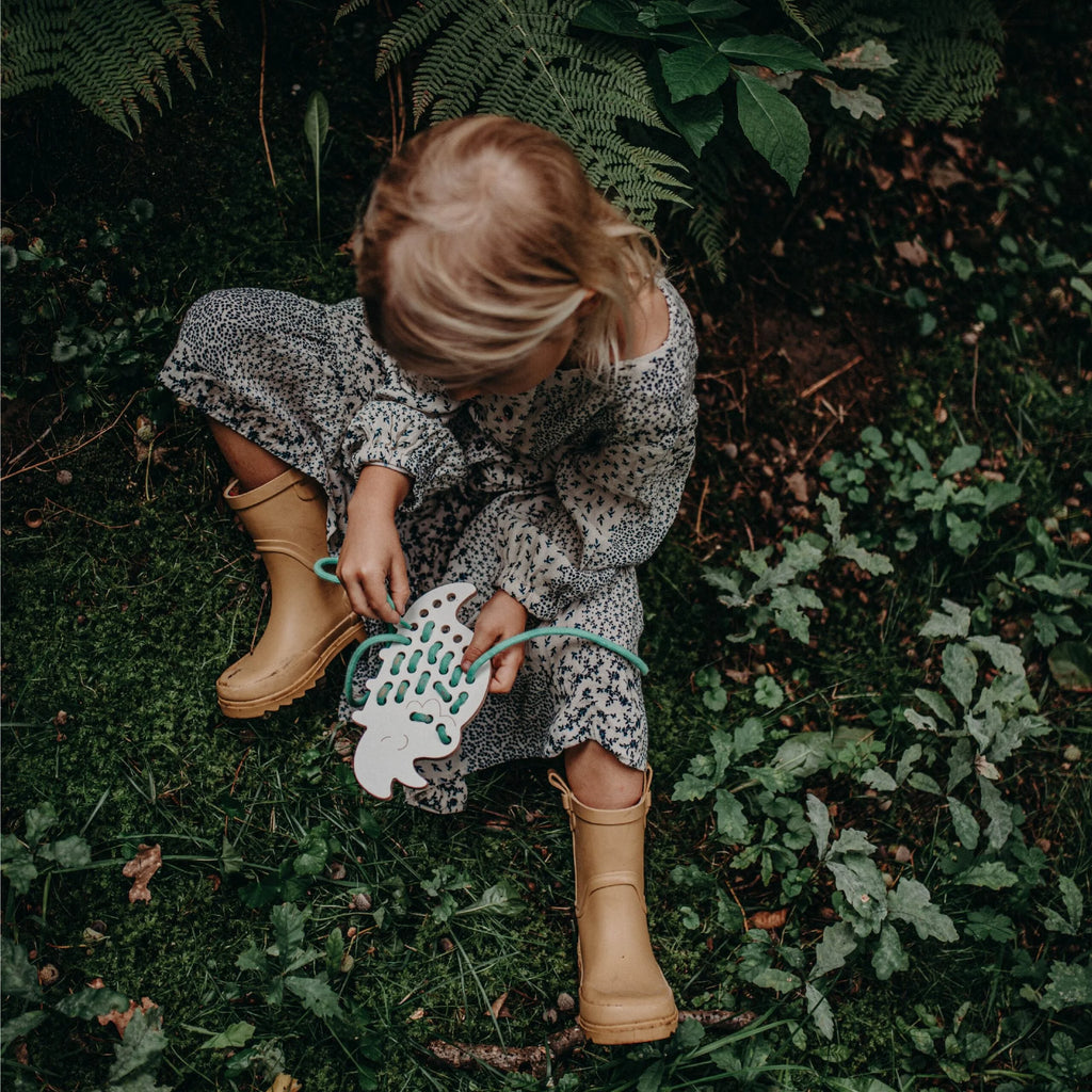 montessori-zailas-vaikams-dovana-darzelinukui-ekologiskas-varstomas-smulkiosios-motorikos-zailslas